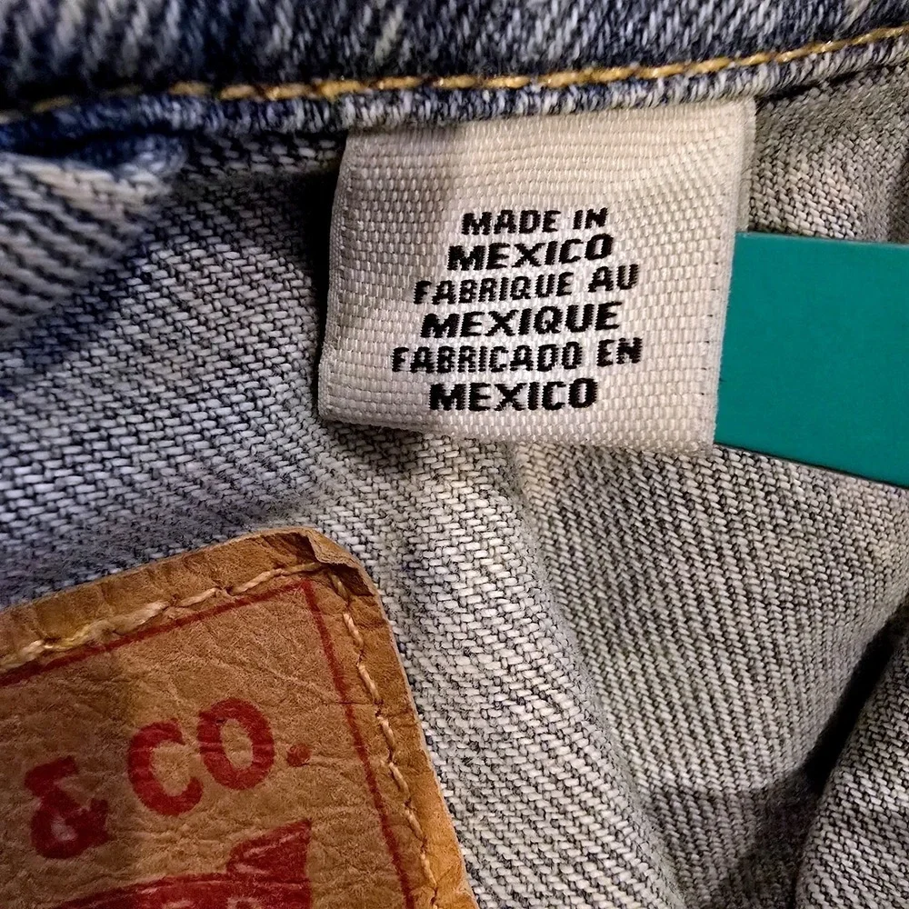 Levi's Men's M Lightweight Trucker Jacket Light Wash Denim 72334 Build A House